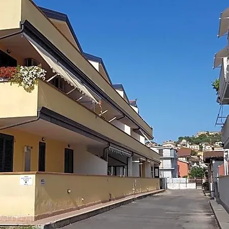 Alojamento de Acomodação e Pequeno-almoço Punto Blu Relax